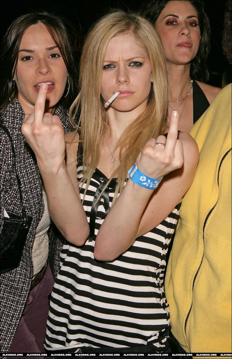 Avril Lavigne Pics